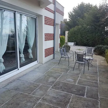 Superbe Deux Pieces Vue Avec Jardin Lägenhet Trouville-sur-mer