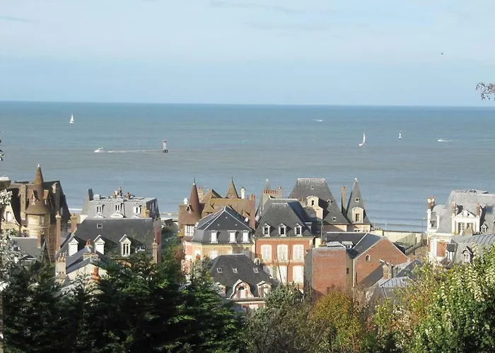 Superbe Deux Pieces Vue Avec Jardin 公寓